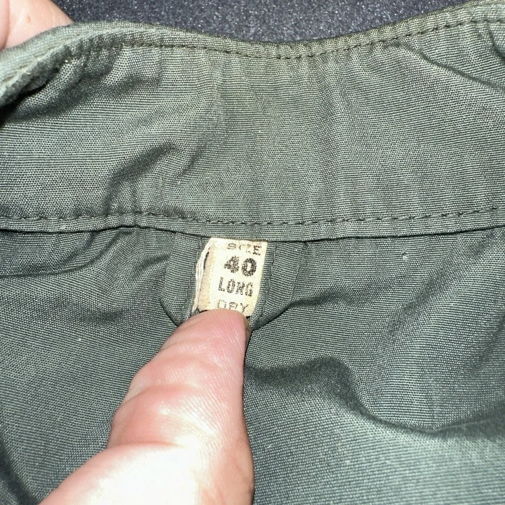 VINTAGE 70s  AG-274 MILITARY GREEN WATER REPELLENT JACKET SIZE 40 TALL